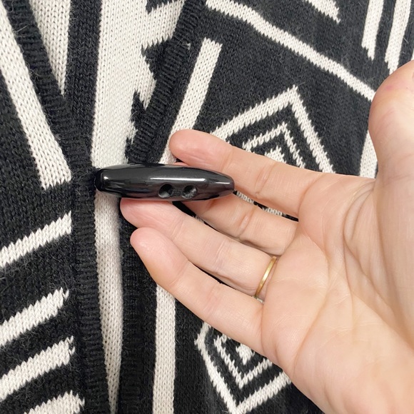 Black and White Aztec Sweater Poncho - Picture 2 of 8